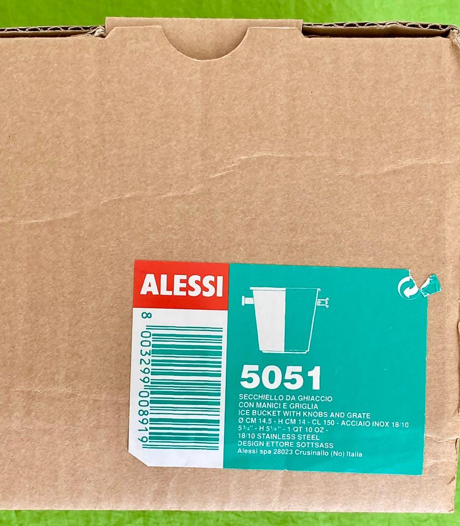 Alessi Ice Bucket 5051 （分類：餐具和餐具）位於 Hong Kong。 由 takseven 提交（商品編號 1161110340，圖片 2）。簡介： Alessi Ice Bucket 5051 冰桶 (14cm)。100% new。。
