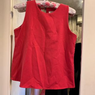 (Category: ) located in . Submitted by qualityapparel_ (Listing ID 1161131889, Image 1). Description: .