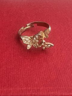 (Category: ) located in . Submitted by maxinek (Listing ID 1161097278, Image 1). Description: .