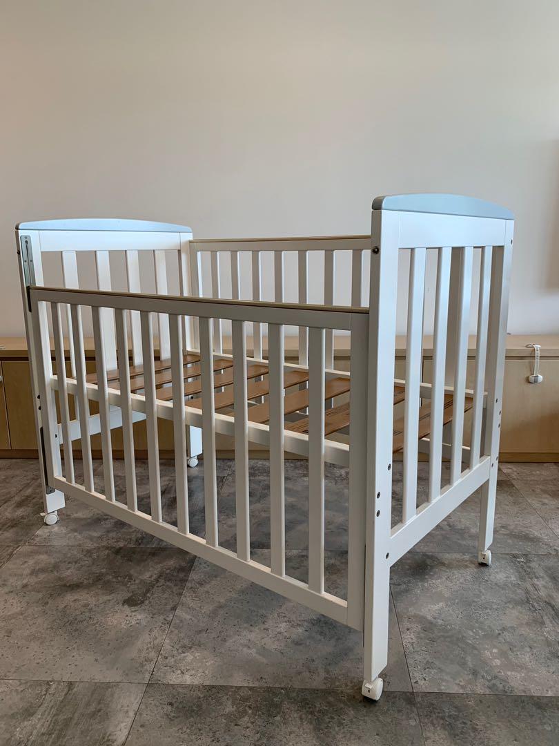 Childcare store sussex cot