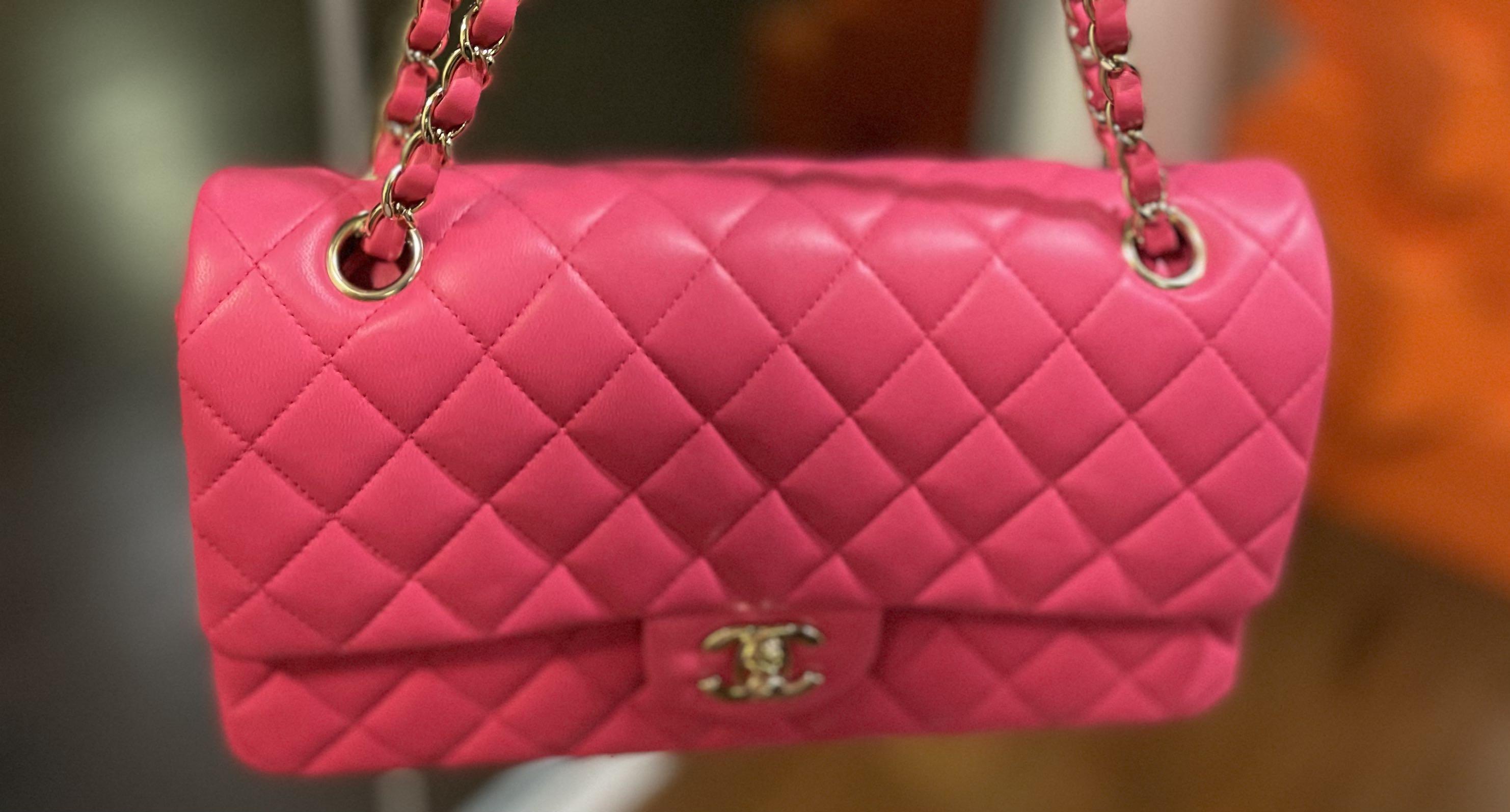Classic Chanel flap medium in hot pink. Lambskin, Women's Fashion