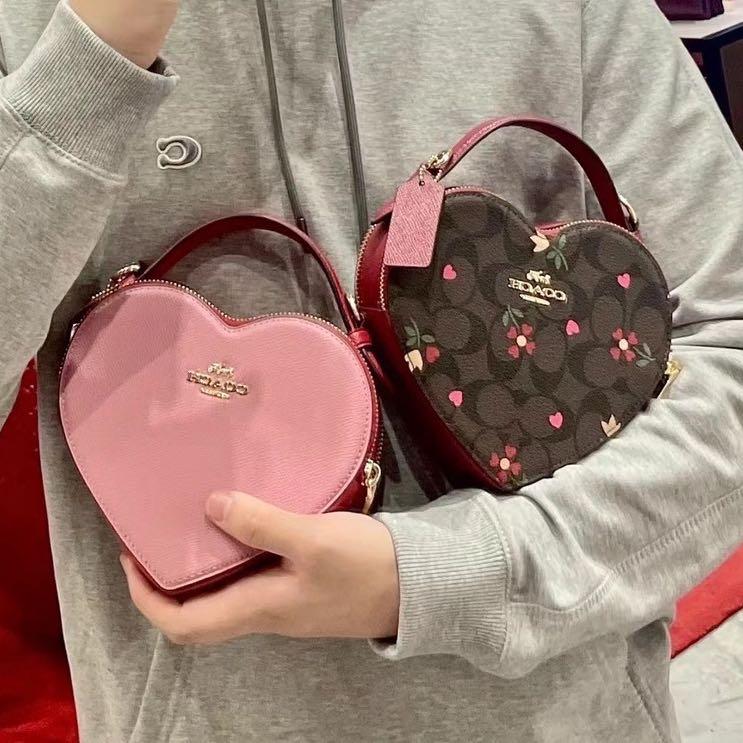 Coach heart shaped purse sales