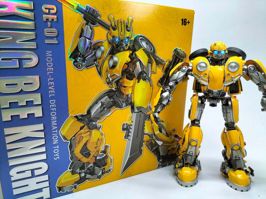 Cyber Era Generation, CE 01 King bee Knight Bumblebee oversized  transformers Brand New stocks