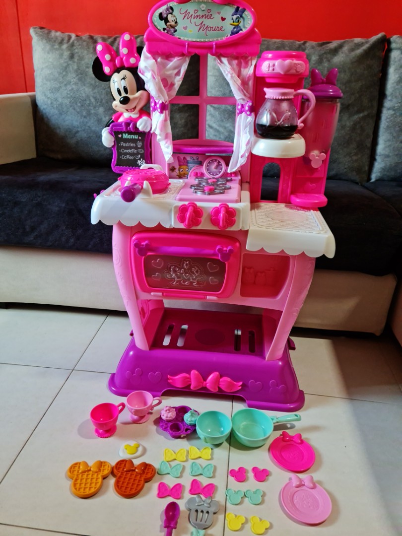 minnie brunch cooking set