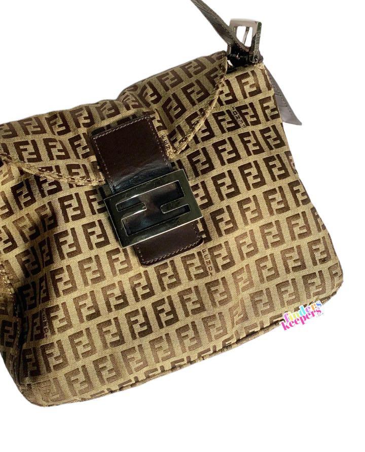 Fendi Zucchino Baguette (Category: Luxury Bags & Wallets) located in Quezon City. Submitted by fkmanila.lux (Listing ID 1161114619, Image 2). Description: FF Zucchino Mamma Baguette Php 18,800 ♡ First-to-Pay basis ♡ Guaranteed authentic ♡ In good condition. Normal signs of wear, see last pic for minimal rub..