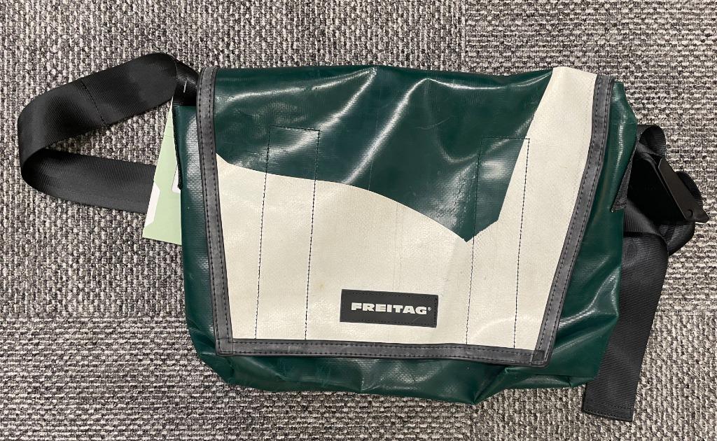 FREITAG F14 Dexter 潮人專屬環保包(green/white), 男裝, 袋, 腰袋