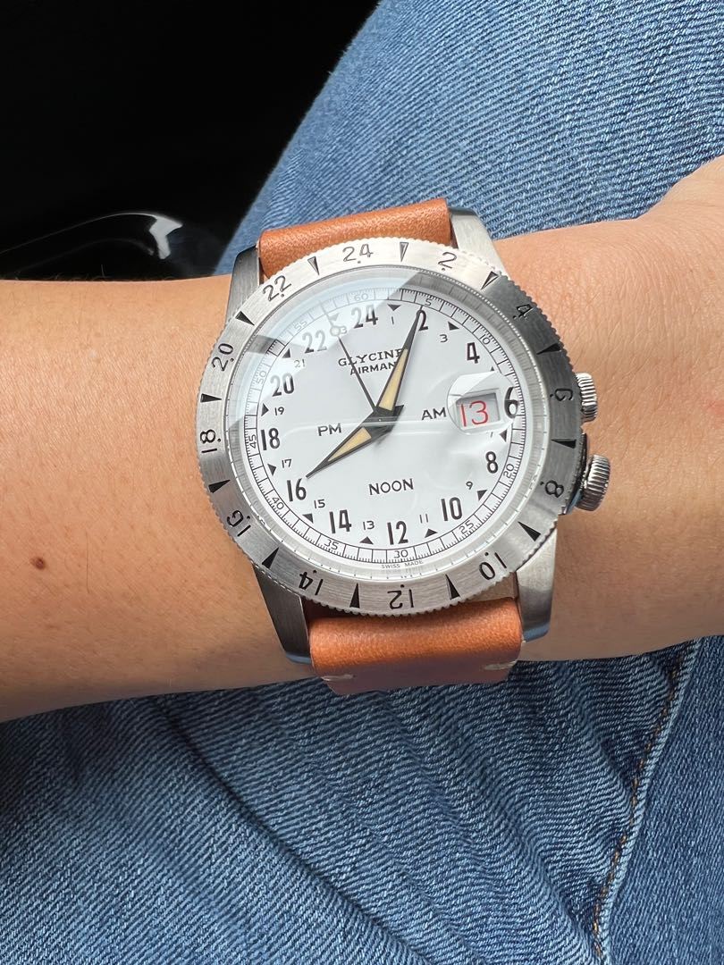 Glycine airman GL0376 sale Luxury Watches on Carousell