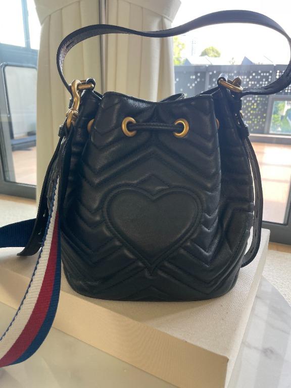 Gg marmont leather bucket clearance bag