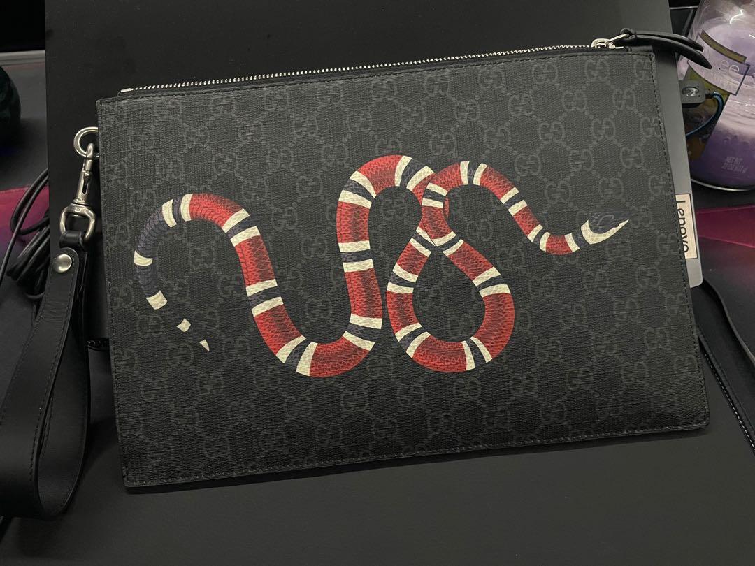 Gucci snake clearance clutch