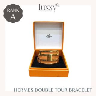 (Category: ) located in . Submitted by luxxyluxuryitems (Listing ID 1161236711, Image 1). Description: .