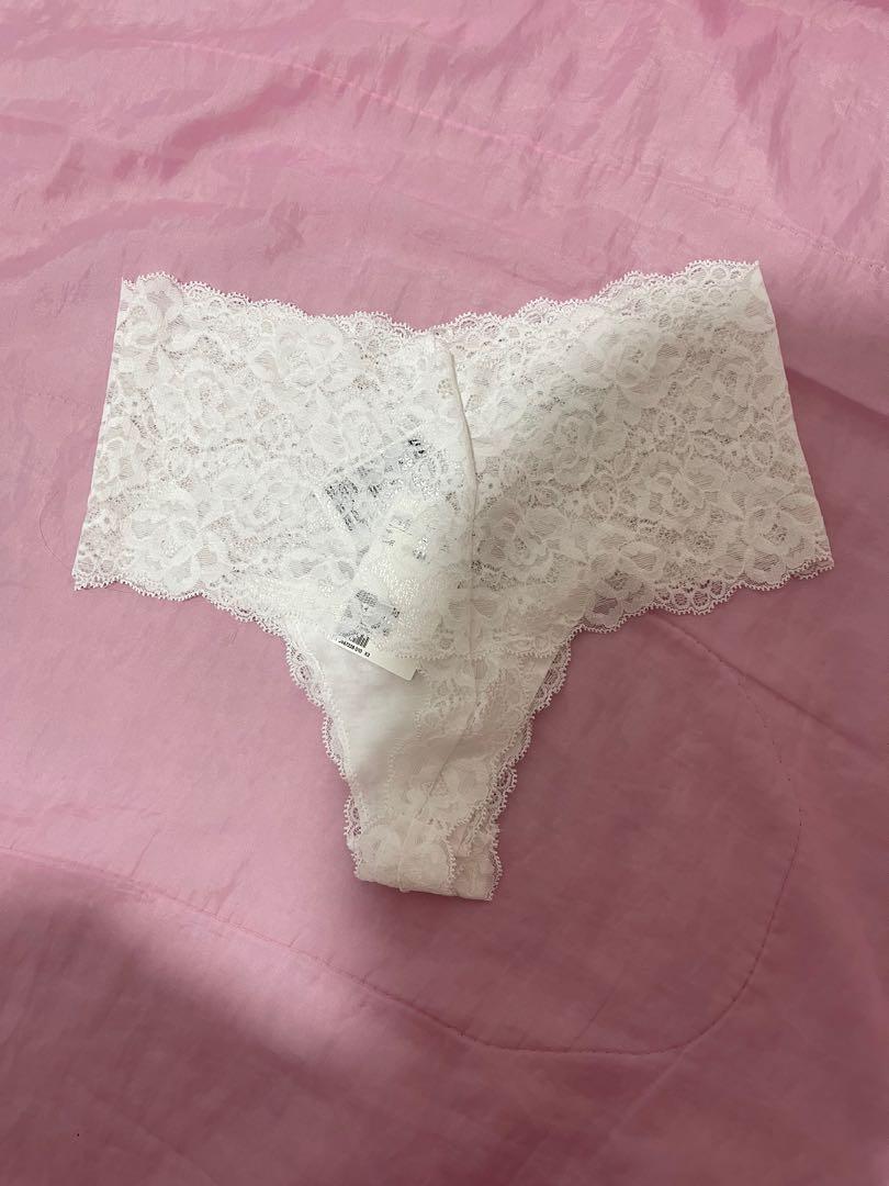 H&M LINGERIE BOTTOM (Category: Undergarments & Loungewear) located in Manila. Submitted by arianev (Listing ID 1161126252, Image 1). Description: 📌original price: 599 📌2 pc bottom 📌brand new. Never worn. With tag.