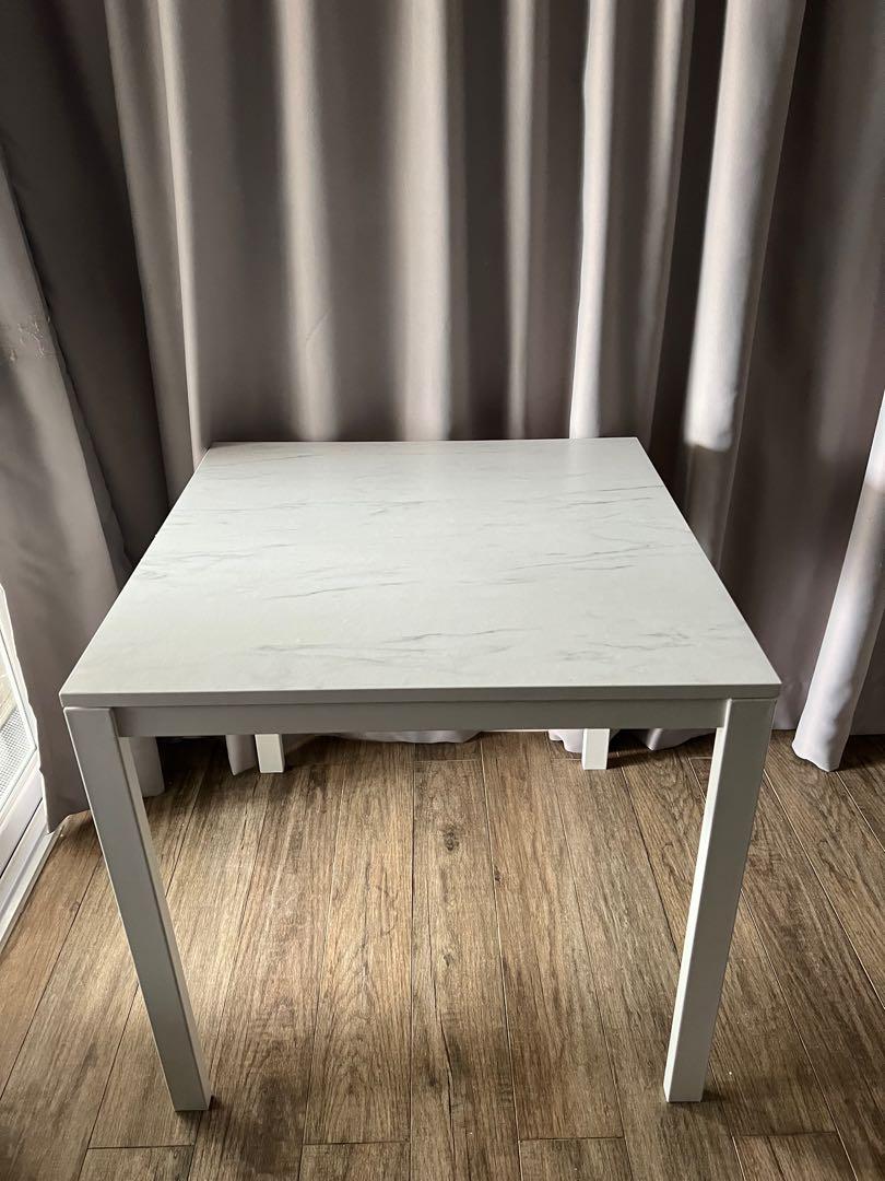 Ikea Marble Look Table, 傢俬＆家居, 傢俬, 桌子 Carousell