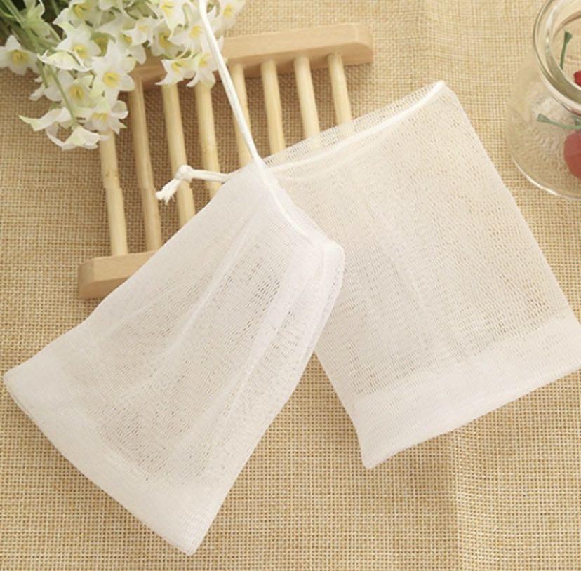 Individually Packed Soap Mesh (Category: Bathtub & Bath Accessories) located in Pasay City. Submitted by philippineartisansells (Listing ID 1161201550, Image 3). Description: Type: Soap Foaming Mesh Color: As the picture show Dish Material: Nylon Size: about 12 x 9cm *Individually packed in a clear plastic (as shown in the photo). #soap #foam #foamingmesh.