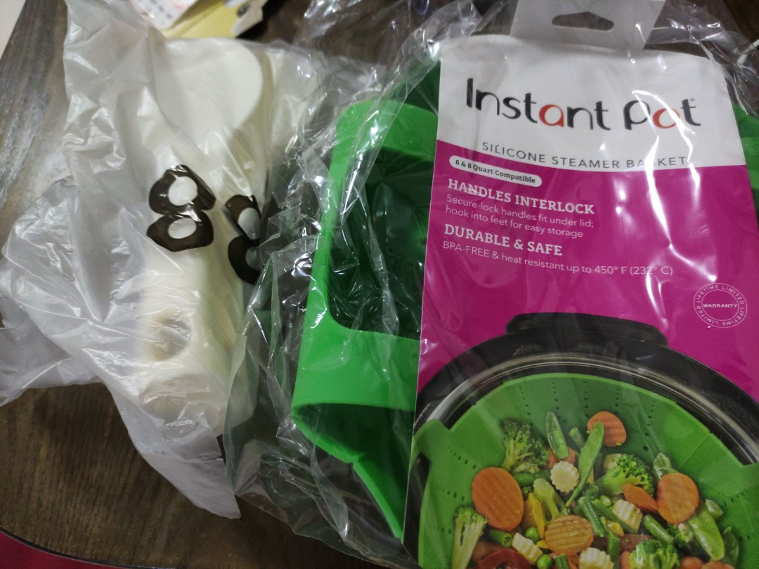 can i use a silicone steamer in instant pot