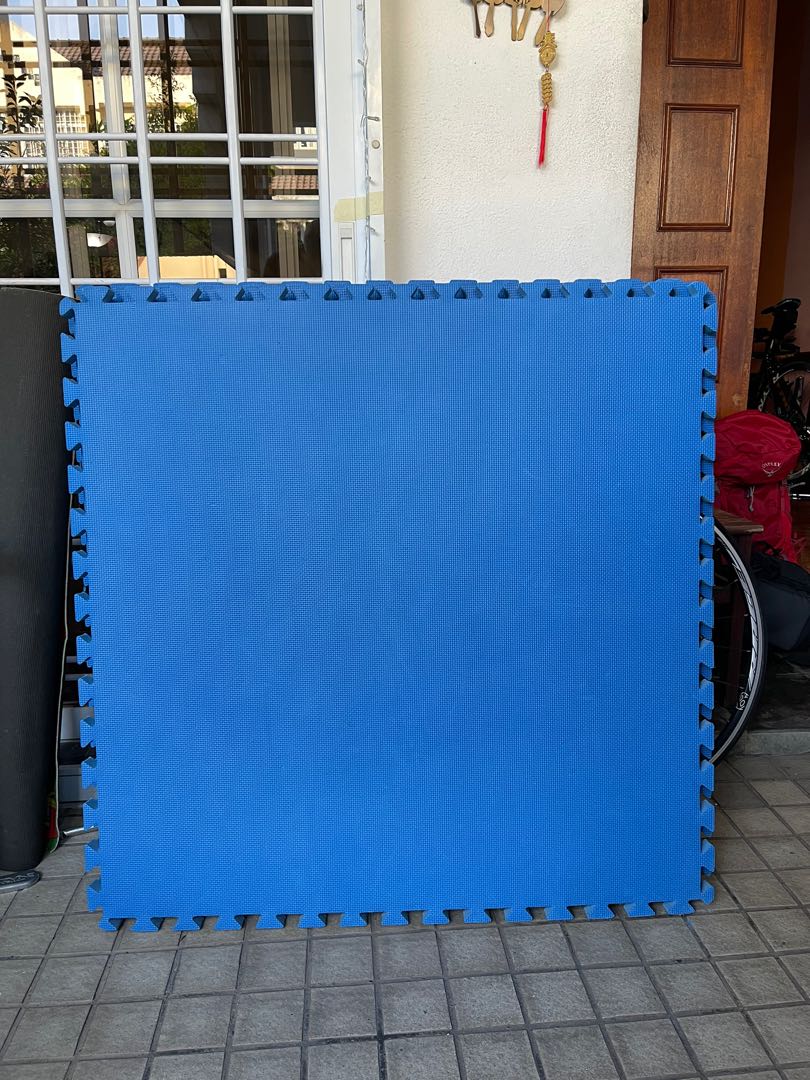 Interlocking Exercise mats, Sports Equipment, Exercise & Fitness