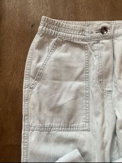 (Category: ) located in . Submitted by cesskrrt (Listing ID 1161107196, Image 1). Description: .
