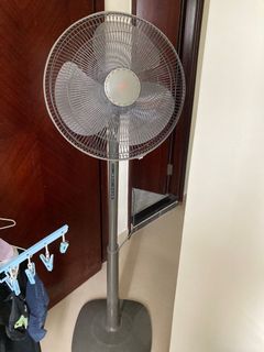 （分類：）位於 。 由 b.dddds 提交（商品編號 1161193803，圖片 1）。簡介： 。
