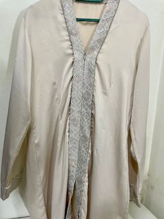(Category: ) located in . Submitted by preloved_things_ (Listing ID 1161217924, Image 1). Description: .