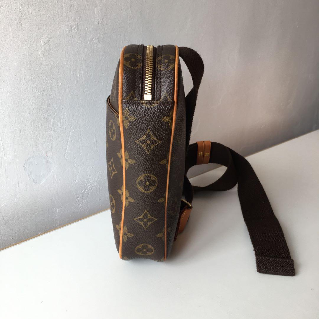 SP0168 LV Crossbody Bag, Luxury, Bags & Wallets on Carousell