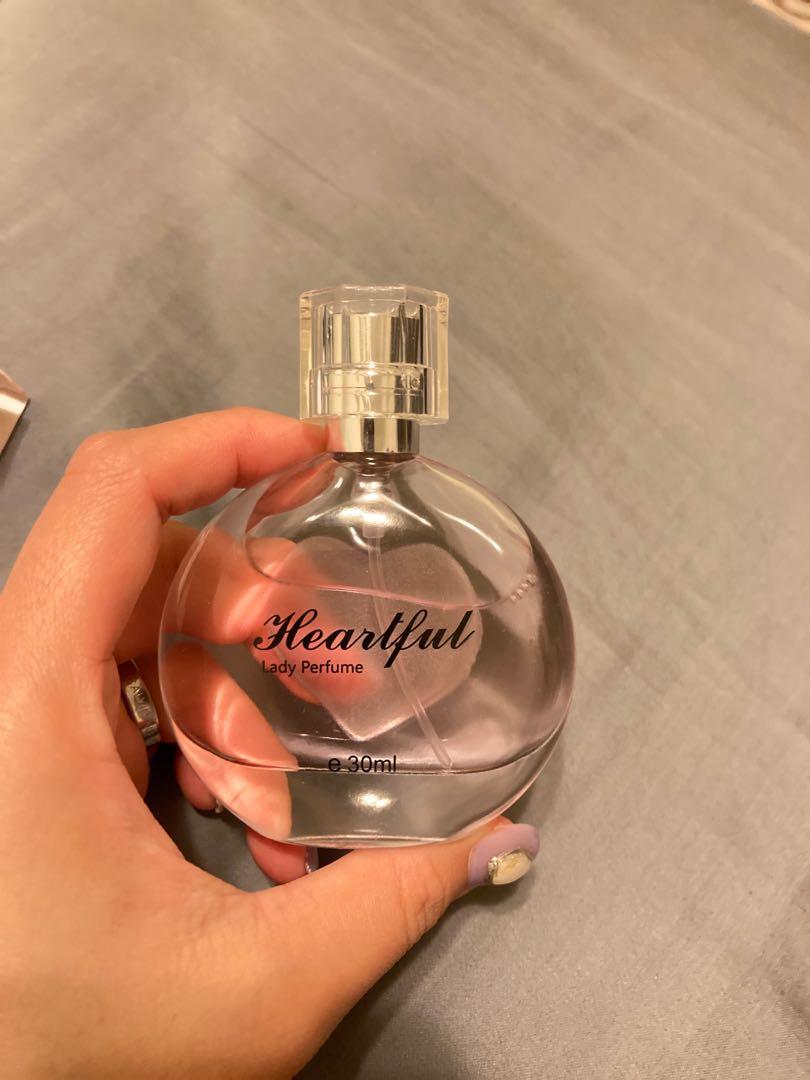 にじさんじ 香水 第2弾鈴原るる にじさんじフレグランス」vol.2が2023年11月17日(金)12時より販売決定