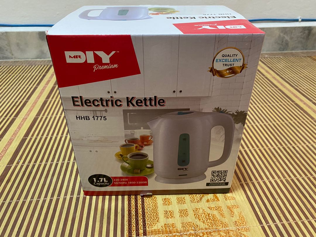 MR DIY Electric Kettle 1.7L, TV & Home Appliances, Kitchen Appliances