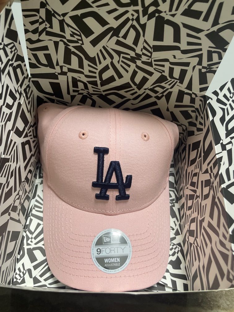 New Era Cap, Men's Fashion, Watches & Accessories, Caps & Hats on Carousell