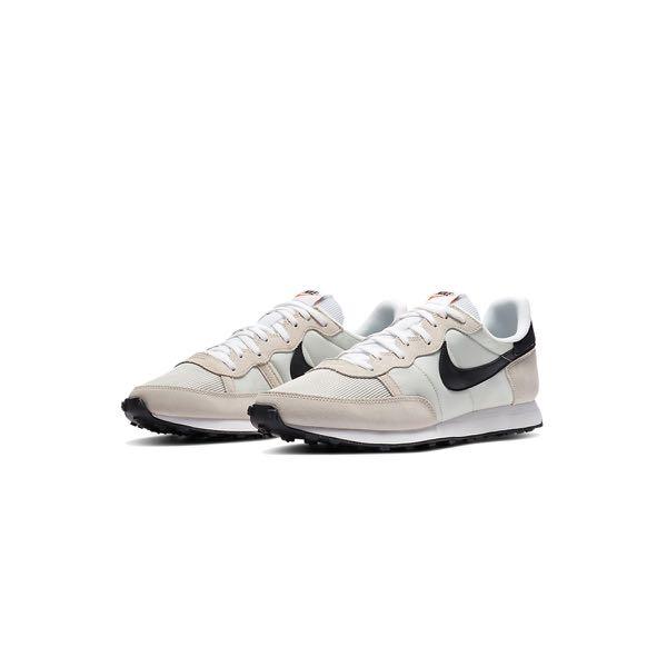 nike challenger og bone