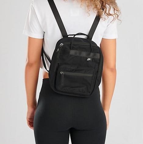 Nike boxy mini discount backpack