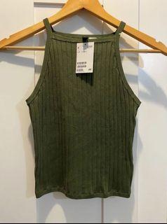 NWT Authentic H&M halterneck knitted top