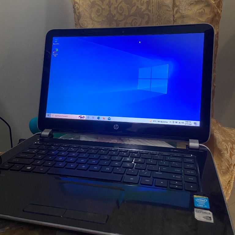 old HP laptop, Computers & Tech, Laptops & Notebooks on Carousell