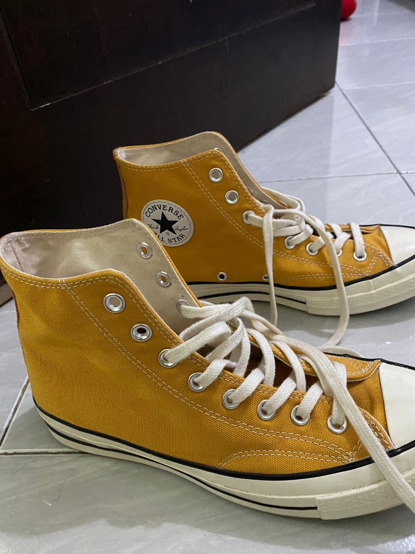 Converse chuck 2025 taylor kuning