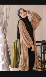 Outer lace beige