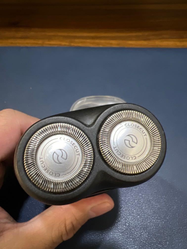 Philips Shaver (battery operated), Beauty & Personal Care, Face, Face