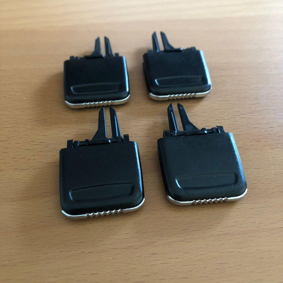 Porsche Cayenne 2011-2016 Aircon AC Vent Tab Clip, Car Accessories,  Accessories on Carousell