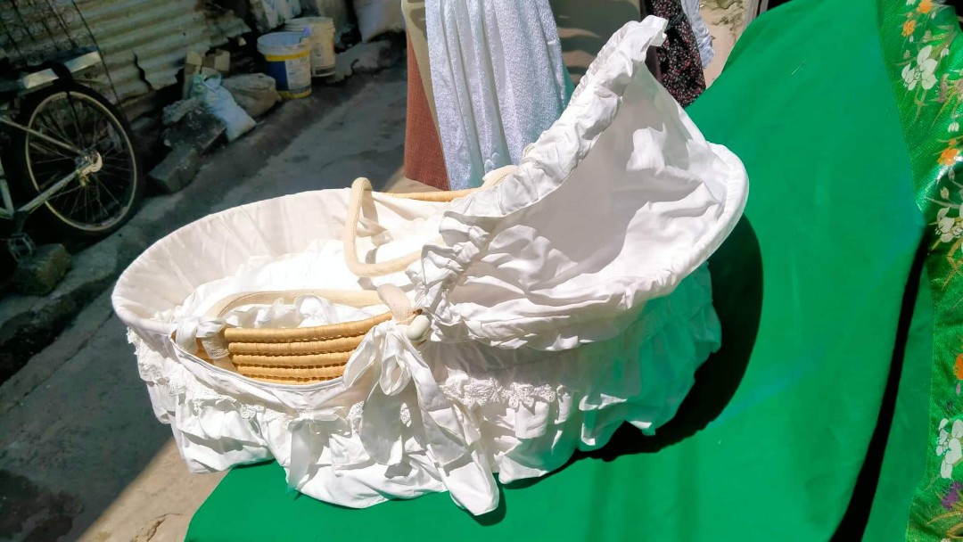 Rattan Baby bed carrier, Babies & Kids, Baby Nursery & Kids Furniture