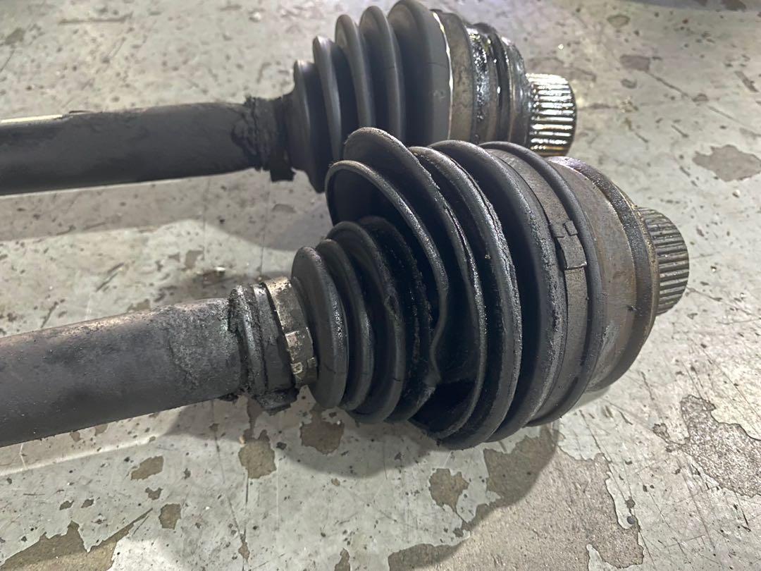 Rebuilt Driveshaft, Car Accessories, Car & Services on Carousell