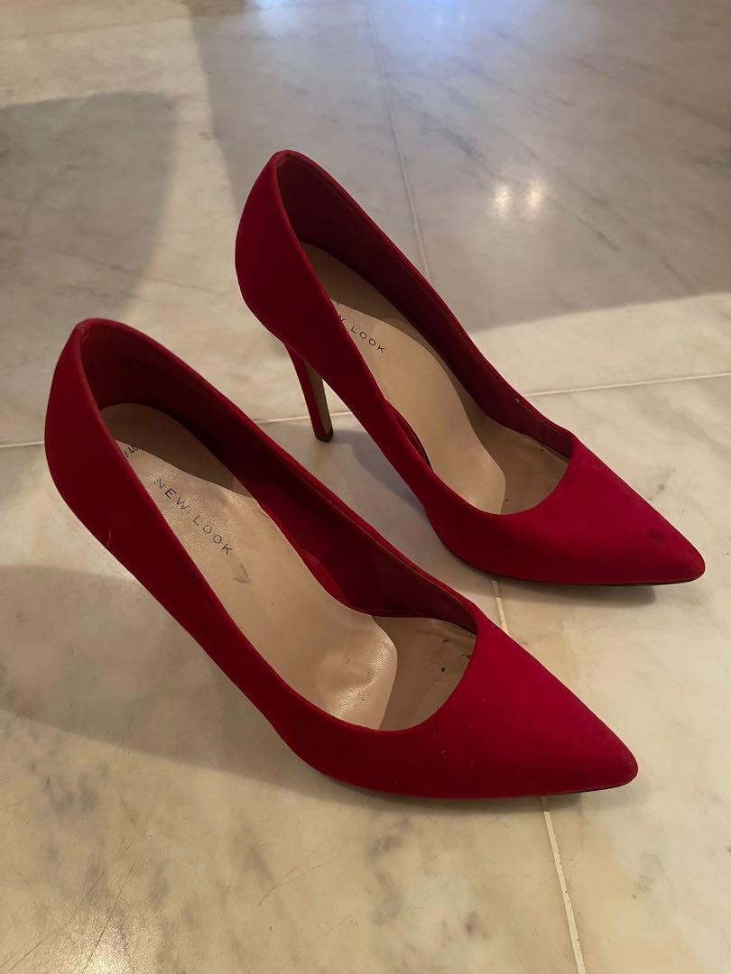 Red heels shop court