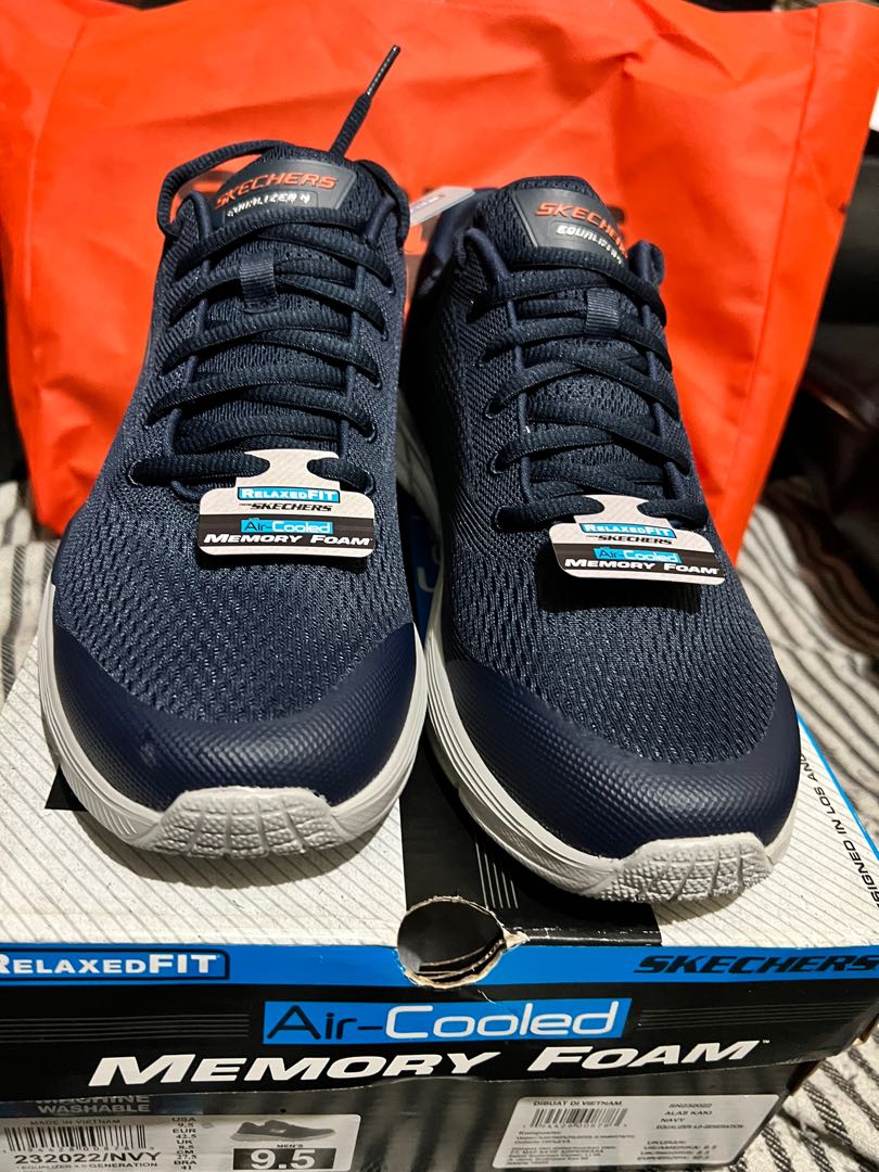Harga skechers air sales cooled memory foam