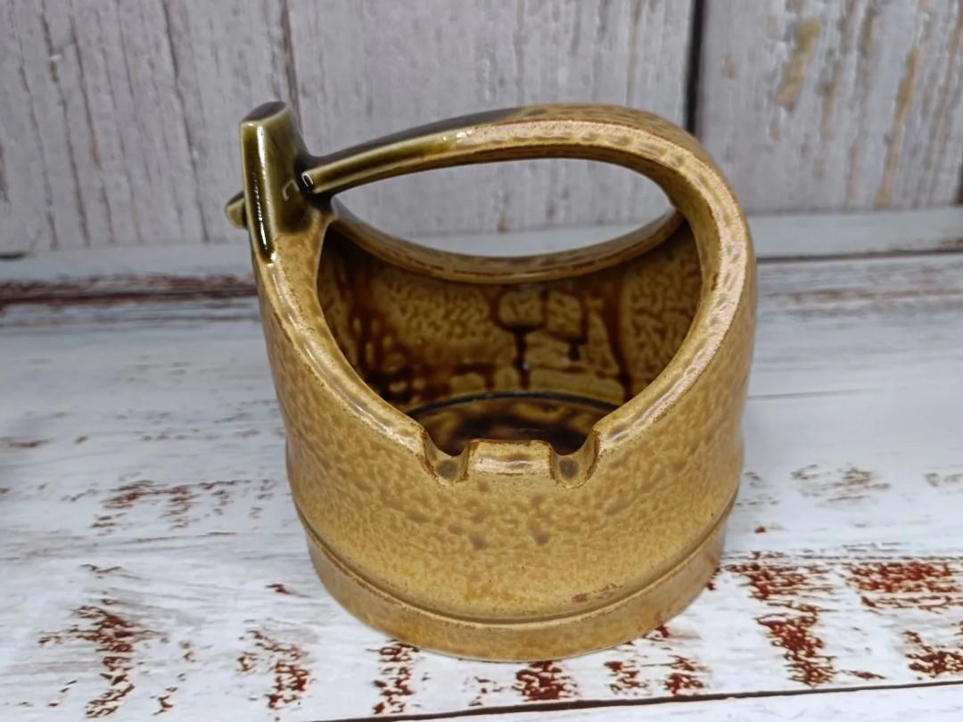 Stoneware ashtray/holder (Category: Other Kitchenware & Tableware) located in Mandaluyong City. Submitted by aishoppe08 (Listing ID 1161166881, Image 1). Description: h10cm x d10cm.