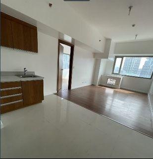 Studio Condo For Rent in Eton Tower, Makati City (21.8SQM)