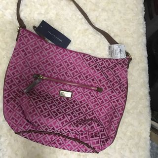 (Category: ) located in . Submitted by edjcloset (Listing ID 1161090565, Image 1). Description: .