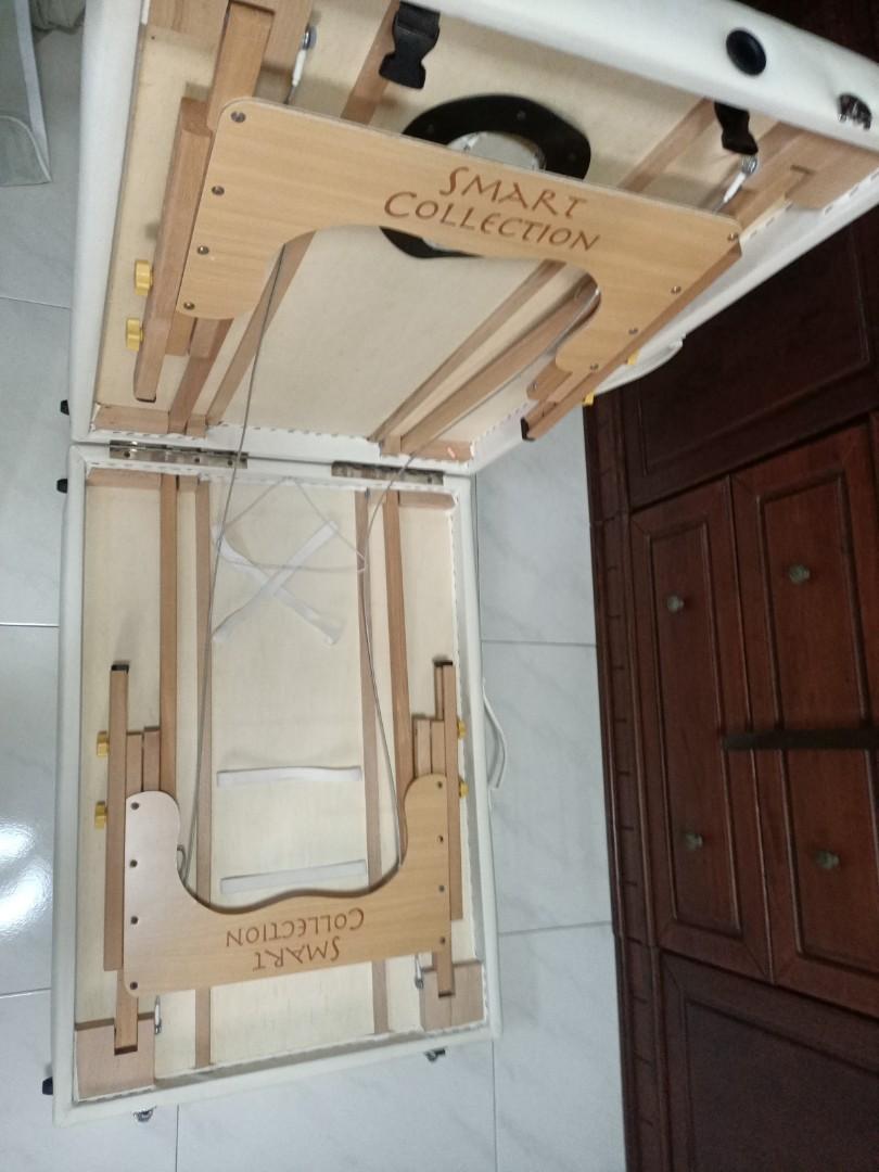 Used massage table, Furniture & Home Living, Furniture, Other Home