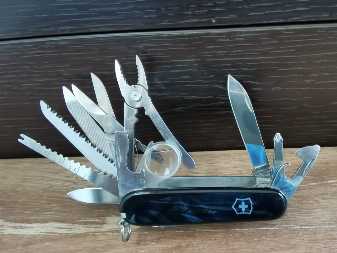 Swisschamp black on sale