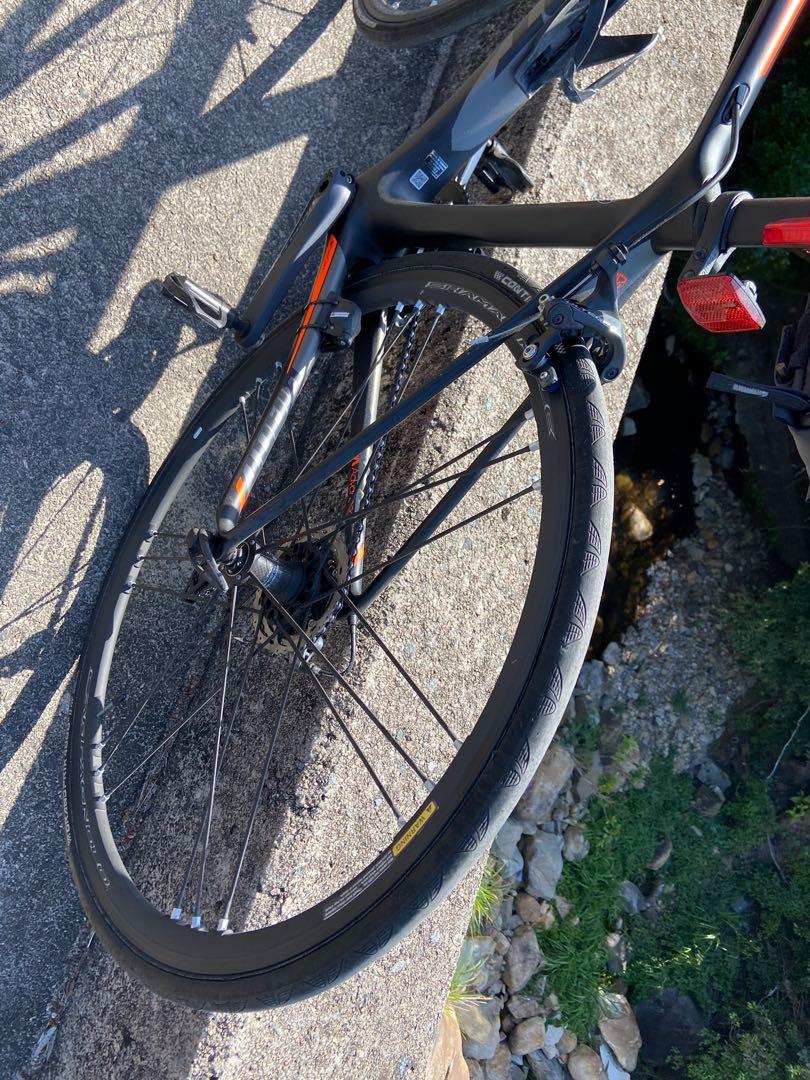 2018 Giant TCR advanced 2 KOM version 