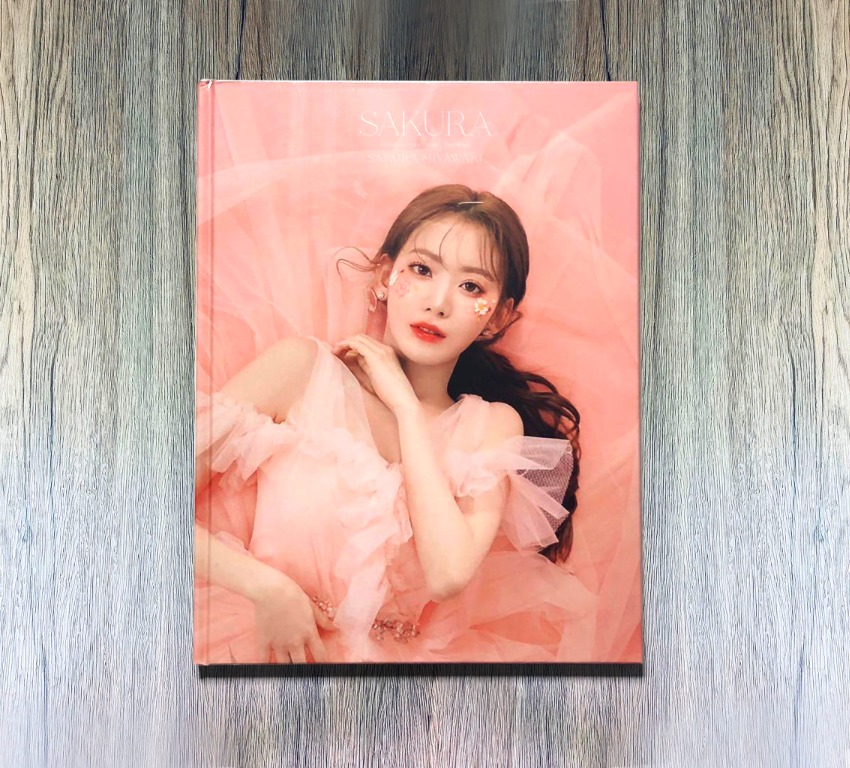 宮脇咲良SAKURAトレーディングコレクションHKT48 LESSERAFIM 45862-85-