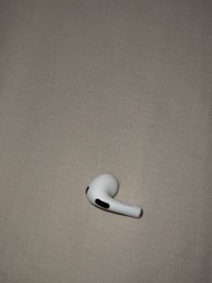 (Category: ) located in . Submitted by zhenheng2004 (Listing ID 1161385796, Image 1). Description: .