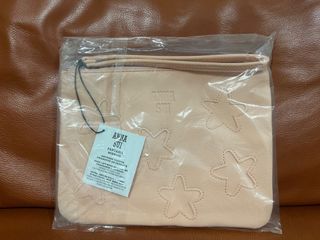 （分類：）位於 。 由 yuennike 提交（商品編號 1161422369，圖片 1）。簡介： 。