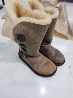 BAILEY BUTTON TRIPLET BOMBER DARK BROWN