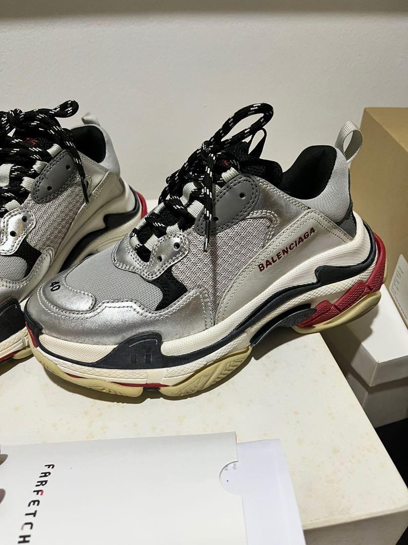 balenciaga triple s reflective