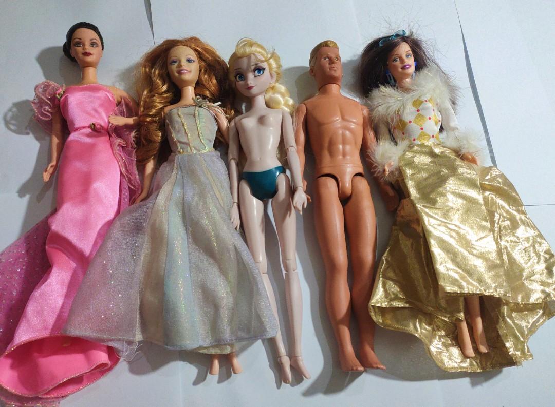 Barbie ada Disney ada Toys Collectibles Mainan di Carousell